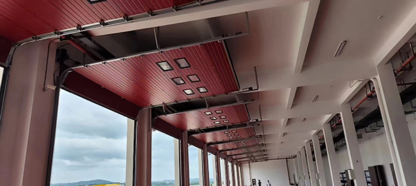 阿拉尔农场工业翻板门