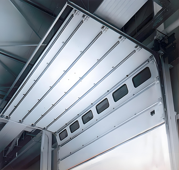 阿拉尔农场工业滑升门