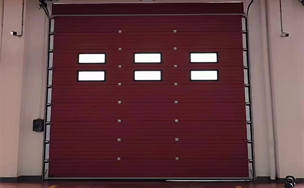 阿拉尔农场工业翻板门