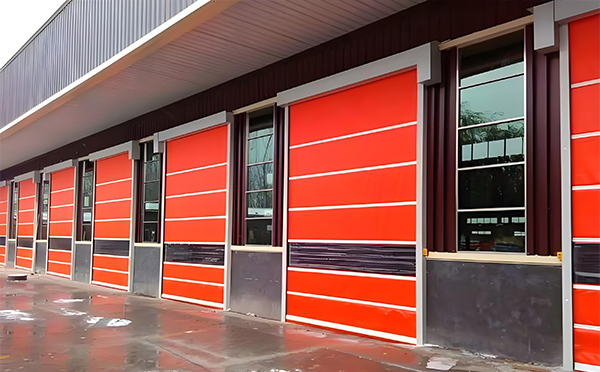 阿拉尔农场快速卷帘门