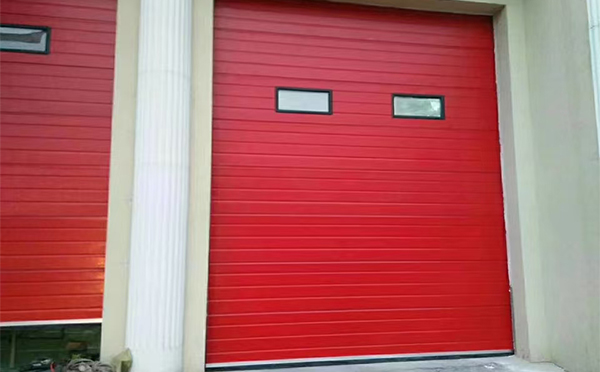 阿拉尔农场工业翻板门