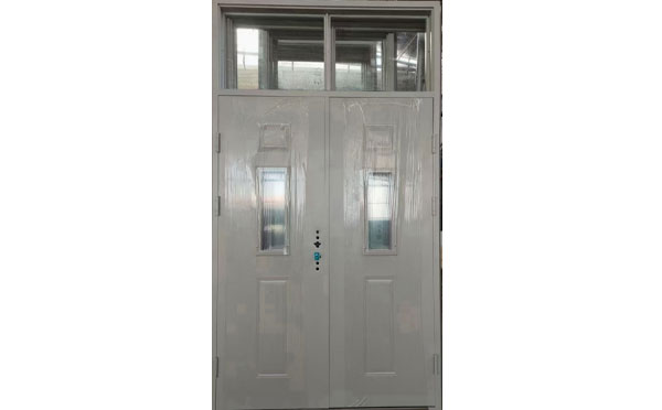 阿拉尔农场学校教室门