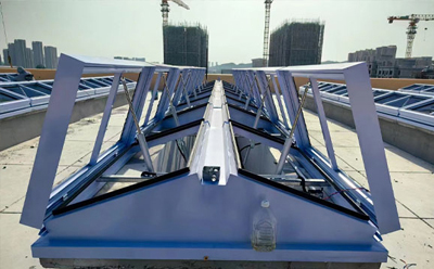 阿拉尔农场排烟窗的设置要求